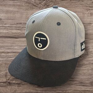 Olio Snapback Hat